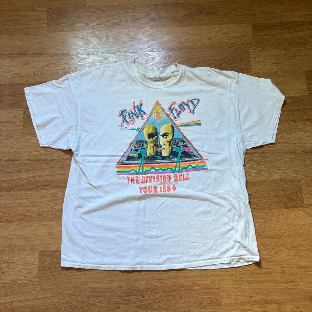 Urban Outfitters Pink Floyd Women's Oversized T-Shirt